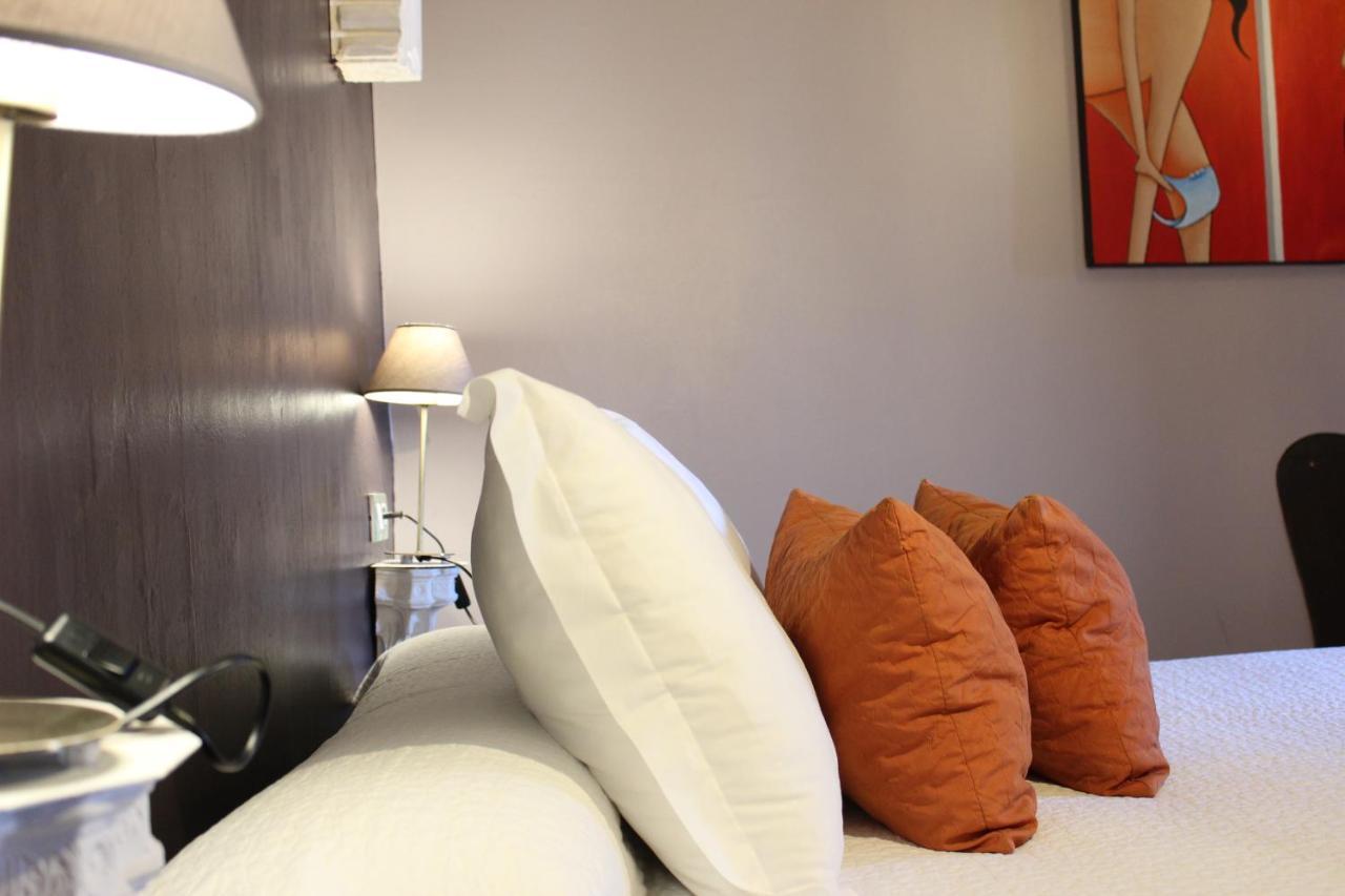 Hotel La Boheme Caces Kültér fotó